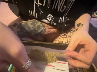 KinkyKushKitty Rolling a joint riding The Ceo's Cock