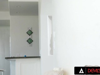 DEVILS FILM - Neighborhood Swingers With The Naughty Beauty Jewelz Blu