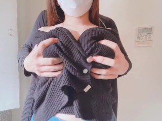 【見るASMR】手に吸い付いて離れない、異次元の柔らか爆乳。