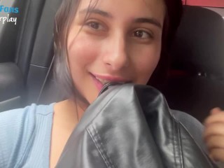 Influencer se masturba en un inDriver ~ jeniferplay