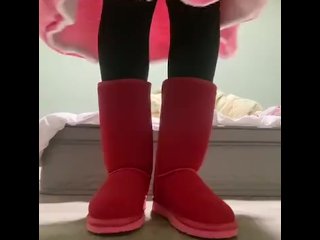 Uggs Boots Modeling and Shaking my Booty