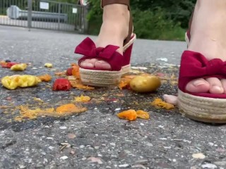 Crush fetish shoes squishing vegetables Trailer onlyfans JuliaApril