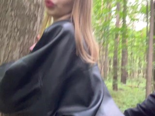 RISKY PUBLIC SEX in the forest with Californiababe
