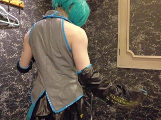 初音ミクのSissyトレーニング ディルド排泄