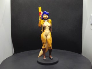 Carmelita figure