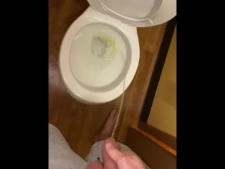 Barefoot pissing in public hotel restroom splashed on my feet and left it HUGE dick moaning relief