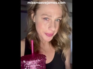 Thirsty? This MILF will show you how it's done.