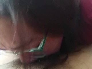 👅 Adoro sentir su verga en mi garganta