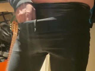 5 layers of underwear to hold ALL my piss until overflow, I love the sloshing in my pants