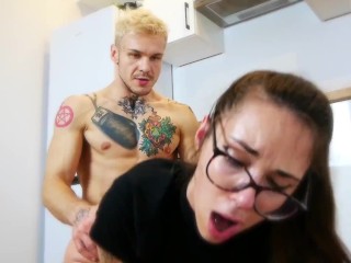Rough anal sex in the kitchen