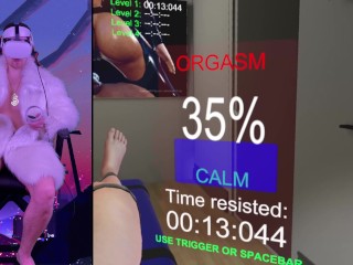 VR game femdom. Slave in doctor's office.