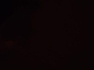 ชักว่าวริมถนนแล้วมีรถผ่าน-handjob