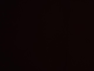 ชักว่าวริมถนนแล้วมีรถผ่าน-handjob