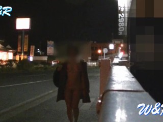 【個人撮影】可愛い彼女が道路脇や商業施設やファミレスでドキドキ露出♡Cute girlfriend strips on roadside and commercial♡