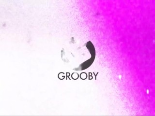 GROOBY.CLUB: Jessica Kate Is Ready To Pop!