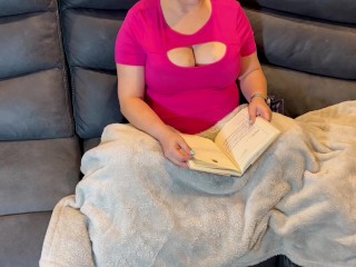 Step mom was reading her book when interrupted for a sneaky hand job