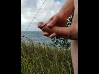 OUTDOOR ADVENTURE: Masturbation With An Ocean View