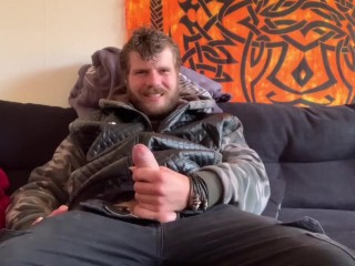 Sam Samuro Cum‘s in His Leather Jacket (Fan Wish)