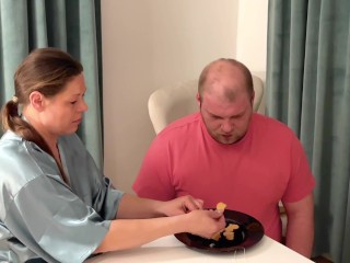 Preview: Feeding him cookies with his own cum
