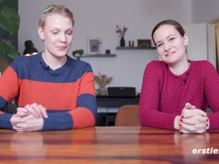 Ersties - Fan Girl Emma K heißes Date mit Porno-Produzentin Sally B