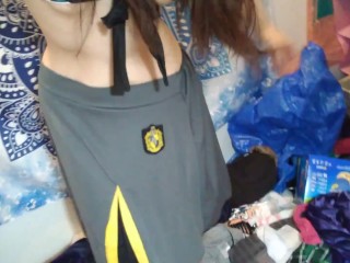 Wardrobe Malfunction Accidental Flash Hoochie Hufflepuff Harry Potter Cosplay YouTube Porn Fail oops