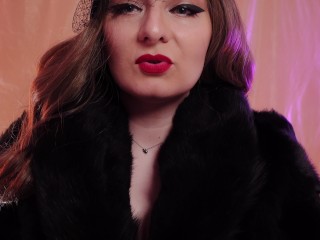 ASMR: fur coat and ripped latex gloves (Arya Grander)