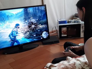 My neighbor was so into the game Days Gone she didn't notice me fucking myself - Lesbian_Illusion