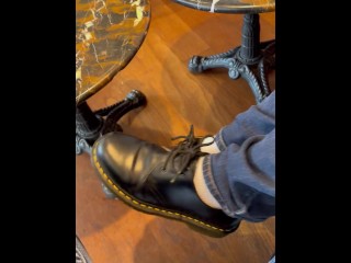 Quick Shoeplay in the coffee shop with white sock and DMs