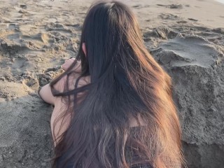 Me cojo a TURISTA en la PLAYA Sexo en publico