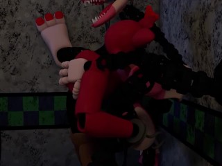 mangle finds foxy alone and horny