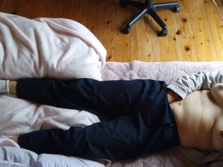 【盗撮風】「乳首いじりながらのマンズリやっべ！！」ボーイッシュ女子のオナニー