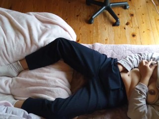 【盗撮風】「乳首いじりながらのマンズリやっべ！！」ボーイッシュ女子のオナニー