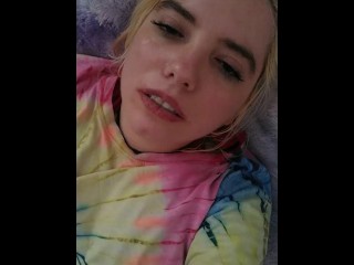 Religious teen finally home alone and can cum