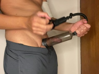 today is the day to have sex with an 18 year old student and i decided to make my dick big and thick