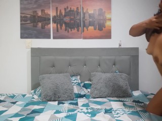 My stepdad fucks me rich in four, before they get home