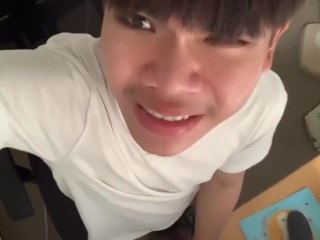 get cum on my desktop / thai boy