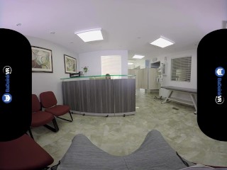 Curvy Cougar Lea Lexis Will Drain Your Balls