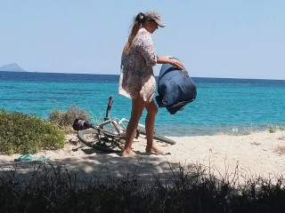 VOYEUR sexy wife Sun Tanning NAKED