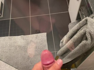 Fett abgespritzt nach 4 Tagen in der Dusche