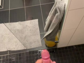 Fett abgespritzt nach 4 Tagen in der Dusche