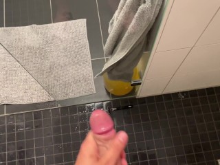 Fett abgespritzt nach 4 Tagen in der Dusche