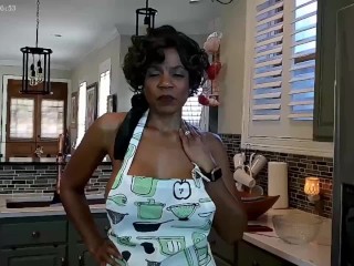 Raven Swallowz is the sexy ebony wife Honey who sucks off her husband in the kitchen