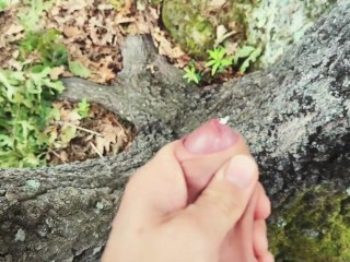 UN GUARDONE mi sorprende mentre mi masturbo, MI FILMA e MI SCOPA - Amatoriale Italiano Miele Blanco