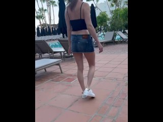 🔥Micro mini skirt exhib walk  at the airport  and hôtel  🔥
