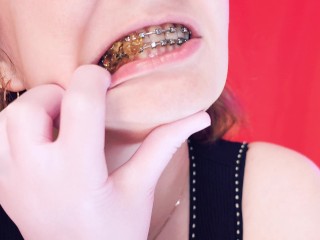 ASMR braces: giantess vore, eating jelly bears, chewing and swallowing, mouth fetish, Arya Grander