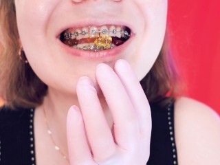 ASMR braces: giantess vore, eating jelly bears, chewing and swallowing, mouth fetish, Arya Grander