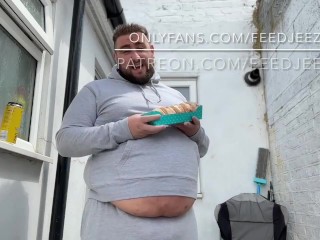 I GET FATTER YOU GET FITTER! - FAT FEEDEE STUFFS BELLY IN TIGHT CLOTHES