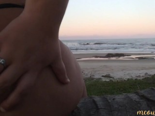 Stepsister peeing at public beach  (risky)