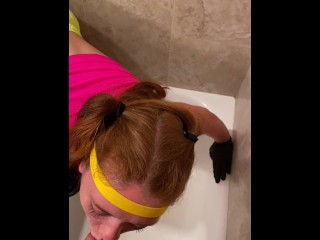 redhead loves piss