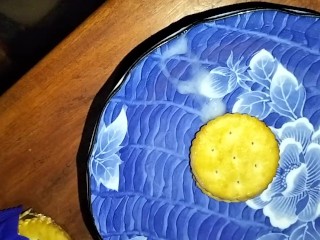 Pinay kain biscuit palaman tapo Eating Biscuit with sperm 😋